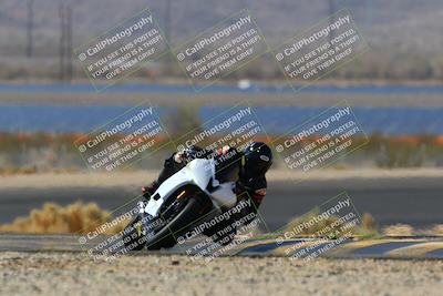 media/Apr-10-2022-SoCal Trackdays (Sun) [[f104b12566]]/Turn 14 (10am)/